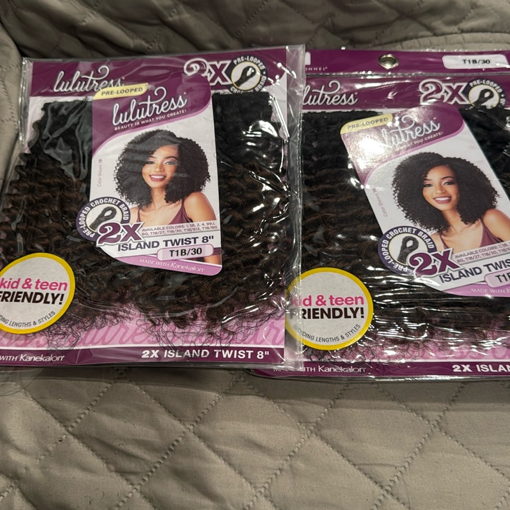 Lulutress Island twist 8” color T1B/30